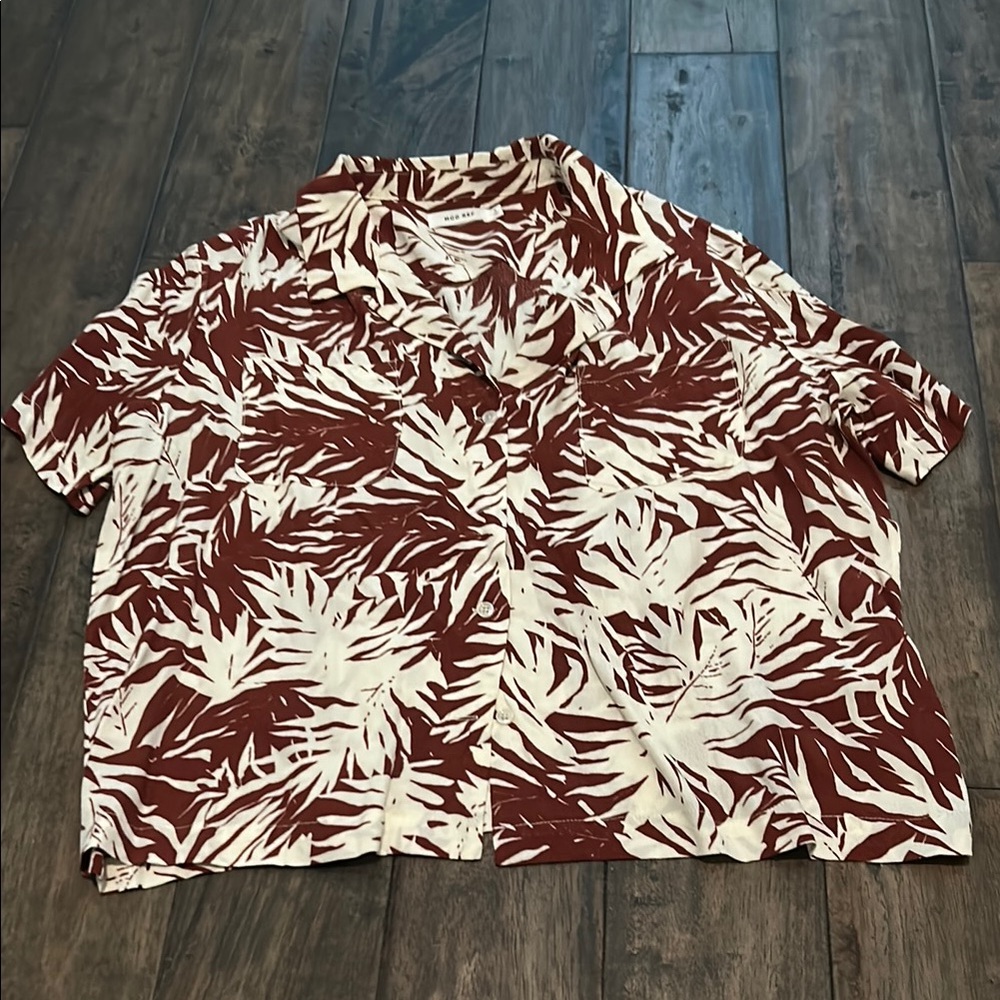 Mod Ref burgundy and ivory  Casual Button Down Shirt